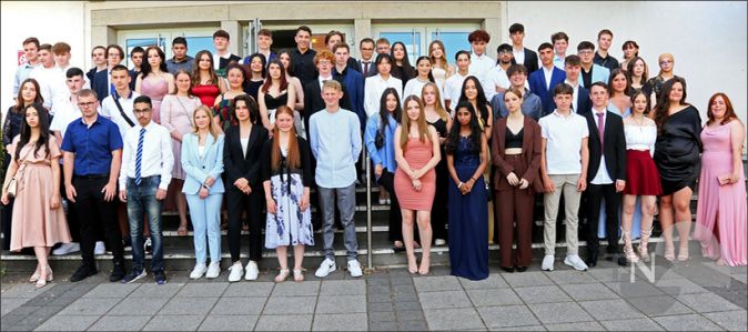 Haupt und Realschüler der Eichendorffschule feiern ihren Abschluss